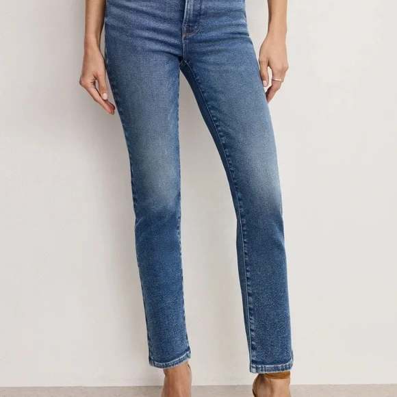 Good American Good Classic Slim Jeans - Picture 4 of 16